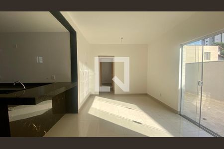 Sala de apartamento para alugar com 2 quartos, 98m² em Vila Paris, Belo Horizonte