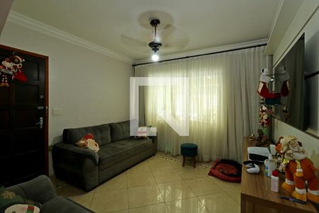 Sala de casa para alugar com 4 quartos, 176m² em Jardim, Santo André