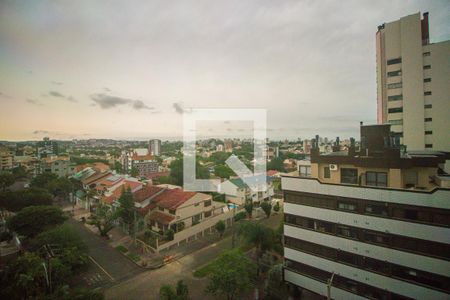 Vista da Sala de apartamento para alugar com 3 quartos, 120m² em Jardim Itu, Porto Alegre
