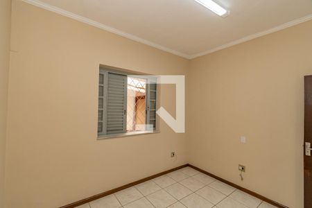 Suite  de casa para alugar com 4 quartos, 180m² em Vila Angelino Rossi, Campinas