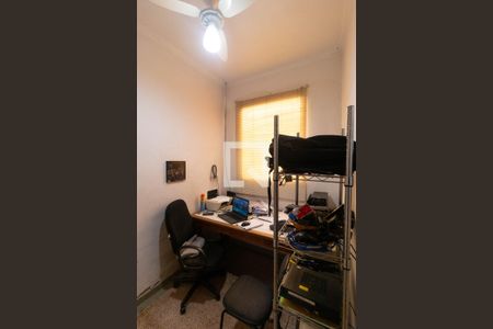 Escritório de casa para alugar com 4 quartos, 340m² em Cambuí, Campinas