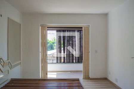 Quarto 1 de apartamento à venda com 4 quartos, 123m² em Medianeira, Porto Alegre