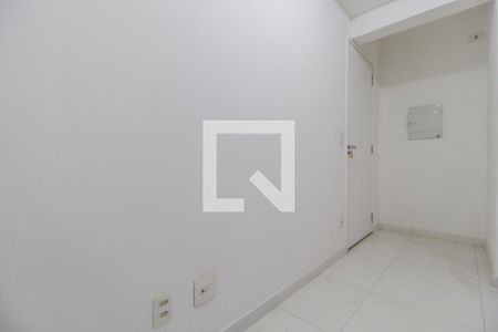 Sala de TV de apartamento para alugar com 1 quarto, 50m² em Empresarial 18 do Forte, Barueri