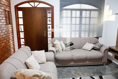 sala de casa para alugar com 3 quartos, 263m² em Vila Campesina, Osasco