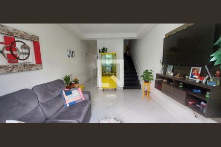 Sala de casa para alugar com 2 quartos, 130m² em Vila Bela Vista, Santo André