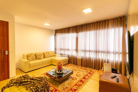 Sala de apartamento para alugar com 4 quartos, 141m² em Sion, Belo Horizonte