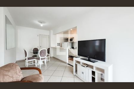 Sala de apartamento para alugar com 2 quartos, 60m² em Cambuí, Campinas