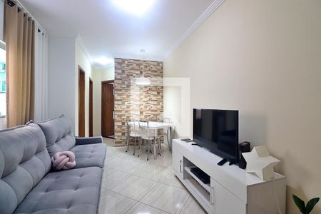 Sala de apartamento à venda com 2 quartos, 48m² em Jardim das Maravilhas, Santo André