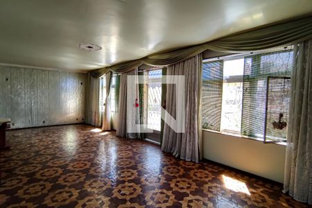 sala 2 de casa para alugar com 4 quartos, 600m² em Pechincha, Rio de Janeiro