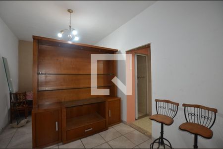 Sala de apartamento para alugar com 1 quarto, 33m² em Campinho, Rio de Janeiro