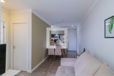 Sala de apartamento à venda com 2 quartos, 54m² em Quitaúna, Osasco