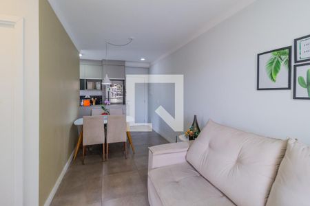 Sala de apartamento à venda com 2 quartos, 54m² em Quitaúna, Osasco