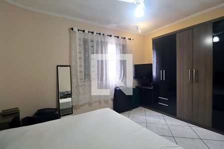 Quarto 1 de casa para alugar com 3 quartos, 136m² em Vila Palmares, Santo André