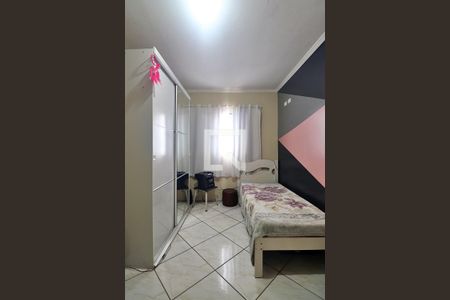 Quarto 2 de casa para alugar com 3 quartos, 136m² em Vila Palmares, Santo André