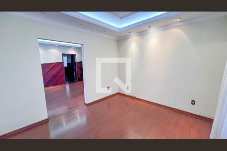 Sala de casa à venda com 5 quartos, 298m² em Sagrada Família, Belo Horizonte
