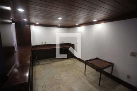 SALA de casa à venda com 5 quartos, 1800m² em Belvedere, Belo Horizonte
