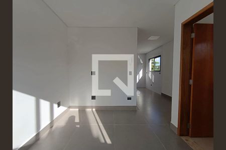 Casa à venda com 2 quartos, 96m² em Parque Oratorio, Santo André