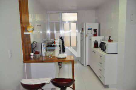 Sala de casa à venda com 3 quartos, 160m² em Pilares, Rio de Janeiro