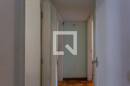 Corredor de apartamento à venda com 2 quartos, 71m² em Serra, Belo Horizonte