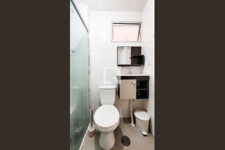 Banheiro de apartamento para alugar com 1 quarto, 43m² em Botafogo, Campinas