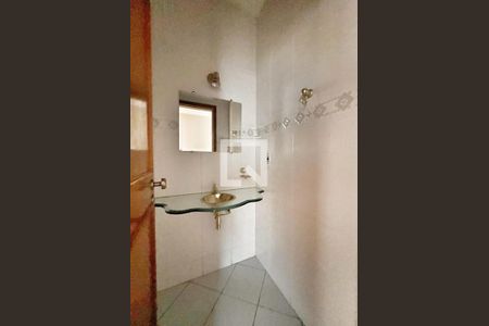 Lavabo de apartamento à venda com 4 quartos, 135m² em Centro, Belo Horizonte