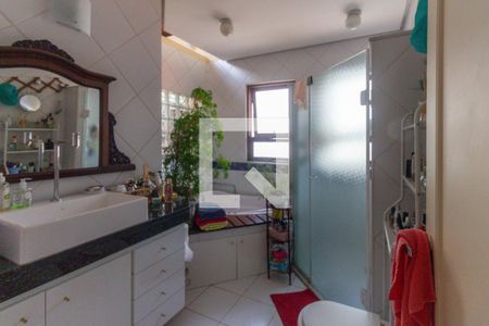 Banheiro do quarto 1 de casa para alugar com 4 quartos, 220m² em Vila Mariana, São Paulo