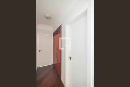 Corredor com Roupeiro de apartamento à venda com 4 quartos, 211m² em Jardim, Santo André