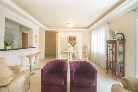 Sala de casa para alugar com 3 quartos, 359m² em Jardim Itu, Porto Alegre