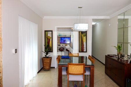 Sala de casa à venda com 3 quartos, 182m² em Santo Antônio, São Caetano do Sul