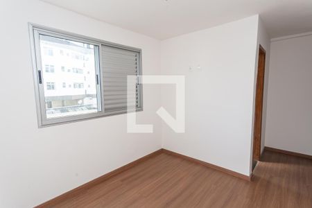 Suíte de apartamento para alugar com 3 quartos, 78m² em Nova Floresta, Belo Horizonte