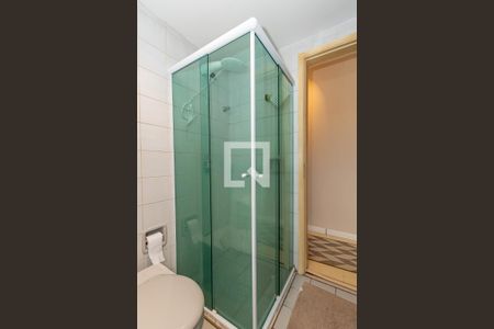 Banheiro de apartamento à venda com 1 quarto, 65m² em Bosque, Campinas