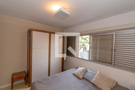 Quarto de apartamento à venda com 1 quarto, 65m² em Bosque, Campinas