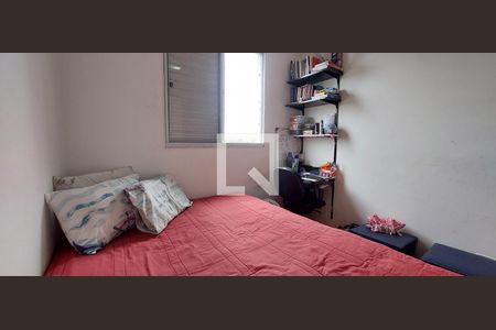 Quarto 1 suíte de apartamento para alugar com 2 quartos, 52m² em Utinga, Santo André