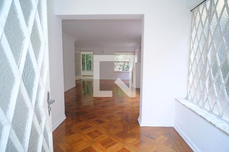 Sala de casa para alugar com 2 quartos, 200m² em Jardim Paulista, São Paulo