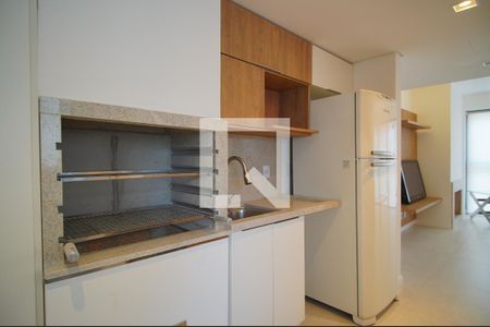 Cozinha de apartamento para alugar com 3 quartos, 100m² em Chácara das Pedras, Porto Alegre