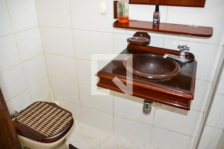 Lavabo de casa à venda com 3 quartos, 181m² em Jardim Sao Caetano, São Caetano do Sul