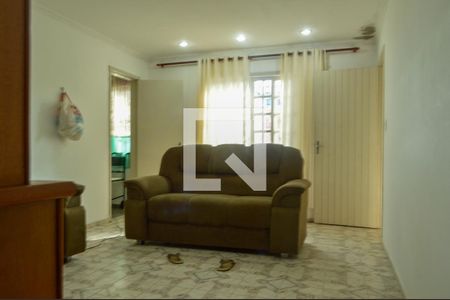 Sala de casa para alugar com 3 quartos, 400m² em Taquara, Rio de Janeiro