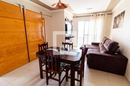 Sala de apartamento para alugar com 2 quartos, 54m² em Vila Luzita, Santo André