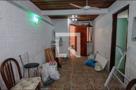 Sala de casa de condomínio à venda com 5 quartos, 600m² em Recreio dos Bandeirantes, Rio de Janeiro