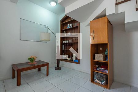 Sala de TV de casa à venda com 3 quartos, 301m² em Perdizes, São Paulo