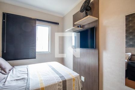 Suíte  de apartamento à venda com 2 quartos, 57m² em Umuarama, Osasco