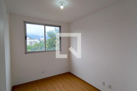 quarto 1 de apartamento para alugar com 2 quartos, 65m² em Pechincha, Rio de Janeiro