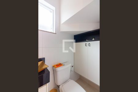 Lavabo de casa à venda com 2 quartos, 83m² em Pestana, Osasco