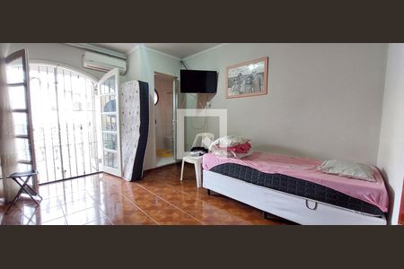 Quarto 1 suíte de casa para alugar com 3 quartos, 260m² em Parque Jaçatuba, Santo André