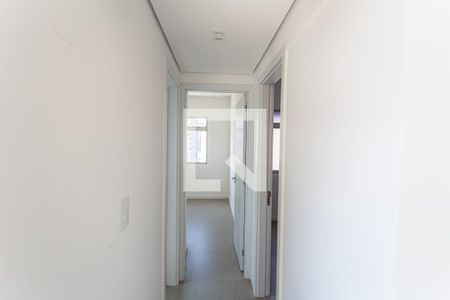 Corredor de apartamento para alugar com 2 quartos, 70m² em Anchieta, Belo Horizonte