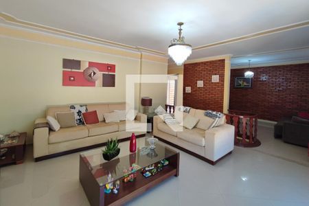 Sala de Estar de casa para alugar com 4 quartos, 234m² em Jardim Paraíso, Campinas