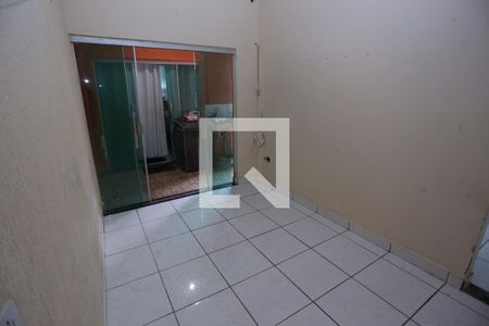 Sala de casa para alugar com 2 quartos, 68m² em Ceilândia Norte (ceilândia), Brasília