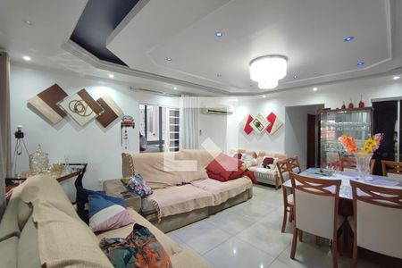 Sala de casa à venda com 6 quartos, 300m² em Parque Industrial, Campinas