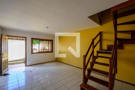 Sala 1 de casa de condomínio à venda com 2 quartos, 100m² em Espírito Santo, Porto Alegre
