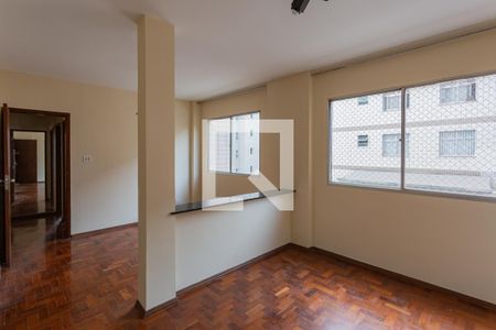 Sala de apartamento para alugar com 3 quartos, 85m² em Cidade Nova, Belo Horizonte